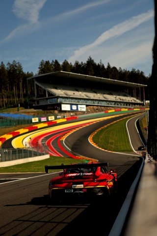 #911 - Pure Rxcing - Aliaksandr MALYKHIN - Richard LIETZ - Thomas PREINING - Porsche 911 GT3 R (992) | SRO / JEP