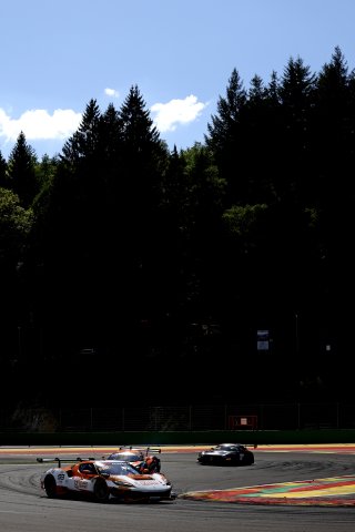 #93 - Ziggo Sport Tempesta - Christopher FROGGATT - Eddie CHEEVER - Jonathan HUI - Ferrari 296 GT3 | SRO / JEP