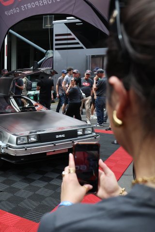 DeLorean Car Display | SRO / JEP