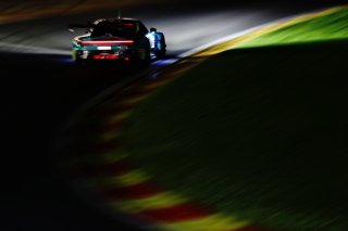 #992 - HubAuto Racing - Kevin Estre - Patrick Pilet - Laurens VANTHOOR - Porsche 911 GT3 R (992)  | SRO/JEP