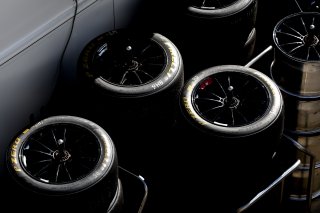 Pirelli Tyres | SRO / JEP