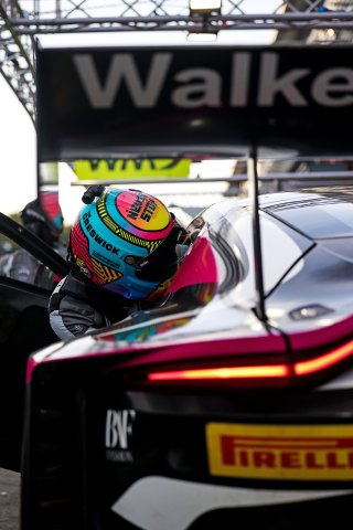 #36 - Walkenhorst Motorsport - Tim CRESWICK - Mex JANSEN - Ben GREEN - Bijoy GARG - Aston Martin Vantage AMR GT3 EVO  | SRO/JEP