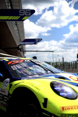 #96 - Rutronik Racing - Patric NIEDERHAUSER - Sven MULLER  - Alessio PICARIELLO - Porsche 911 GT3 R (992) | SRO / JEP